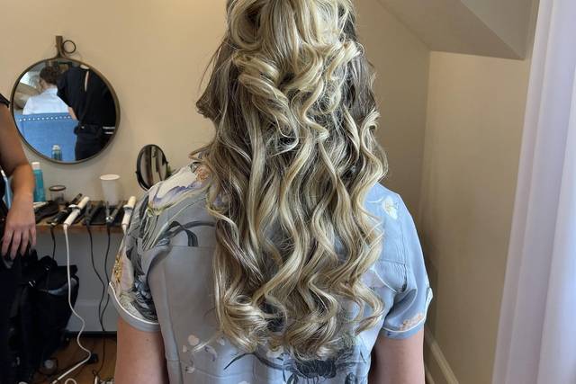 Bridesmaid hair