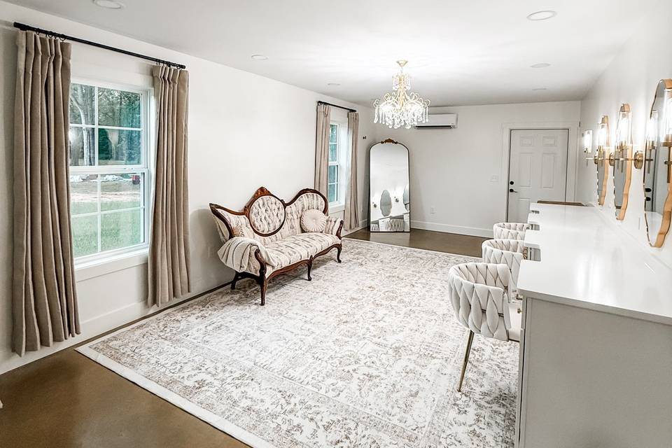 BRIDAL ROOM