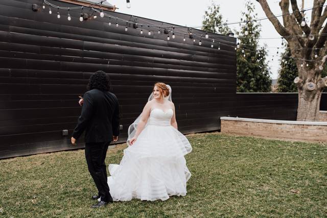 Spring Wedding at The Bond