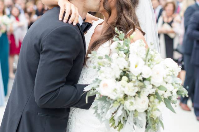Sweet SaraBelle Weddings