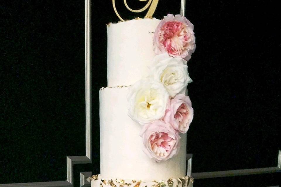 Floral Tiered Design, Gold Lea