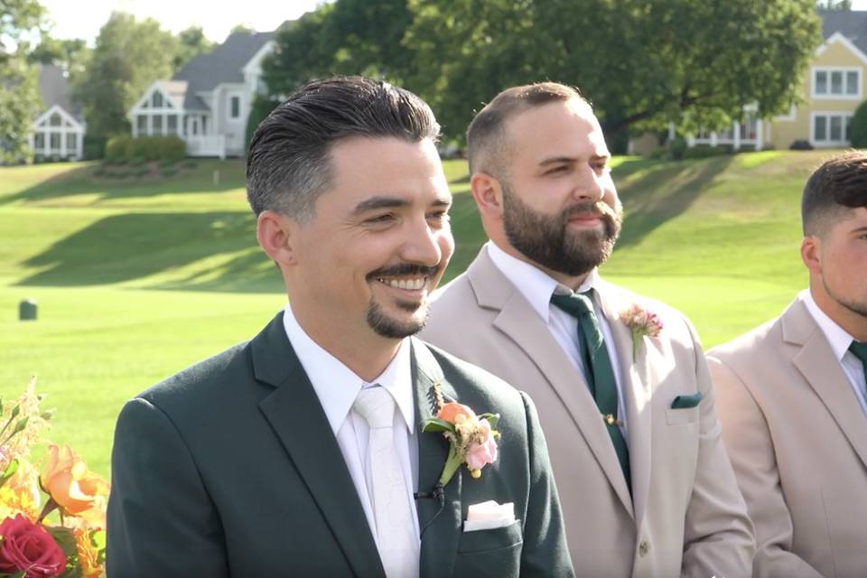 Seeing his bride down aisle