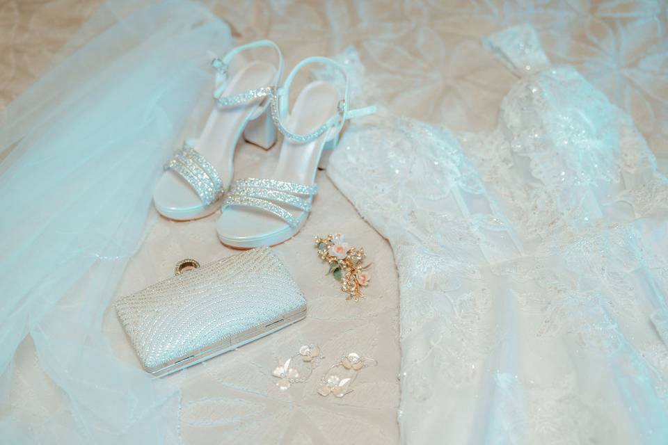 Bridal accessories