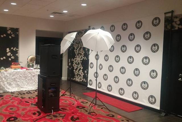 Step n' Repeat (Open booth) @ the Marriott in Beverly Hills