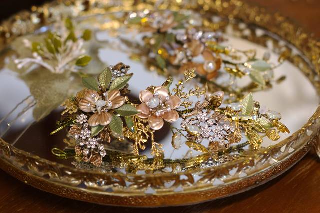 Head pieces