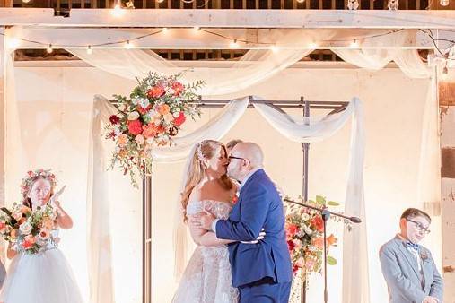 Ceremony arch