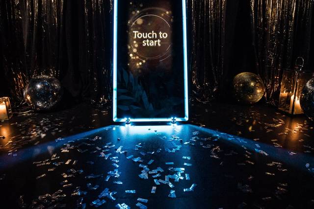 Mirror Booth
