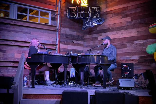Piano and vocals duo