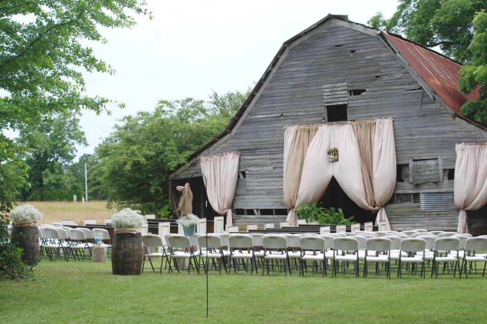 Outdoor wedding setup