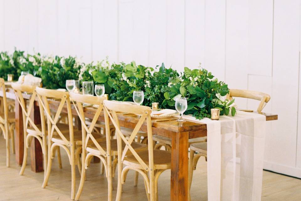 Rustic Chic Head Table