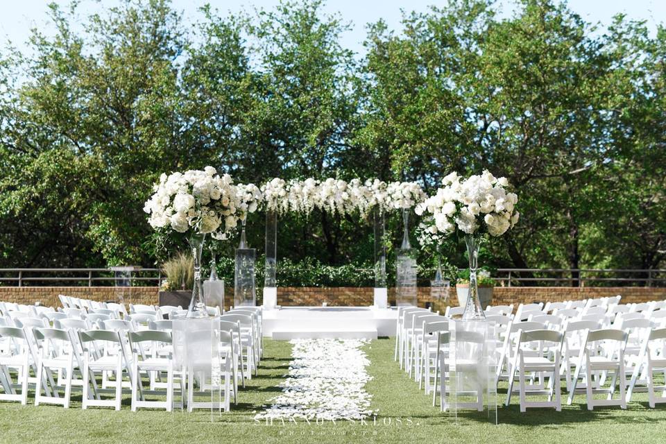 Outdoor Ceremony