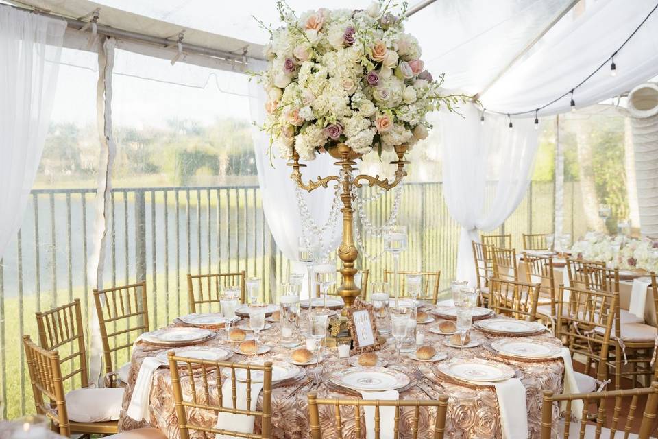 Glam floral centerpiece