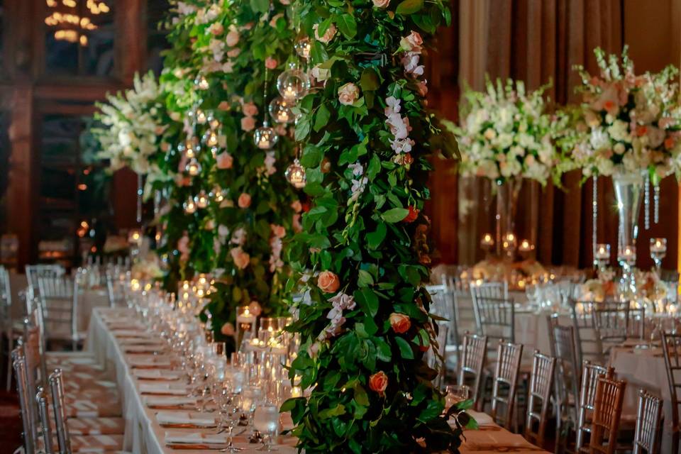 Head table arch centerpieces