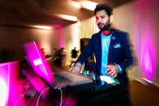 Disc Jockey Hiren LLC