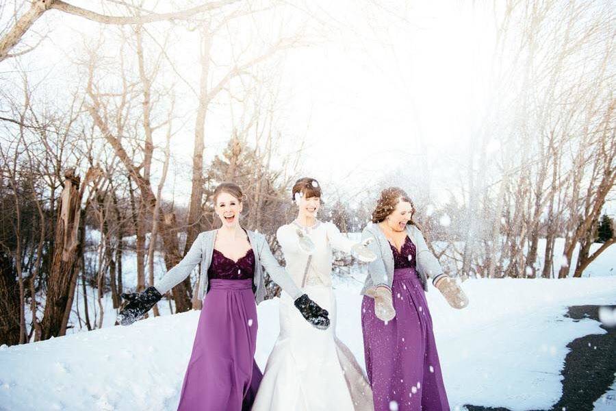 The bride with her bridesmaids