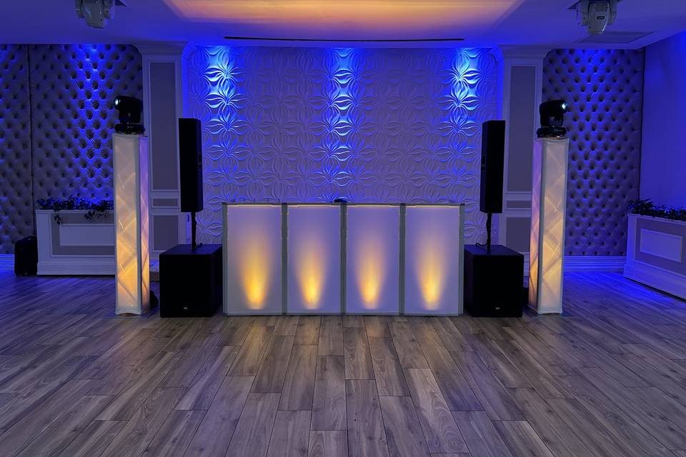White Set up