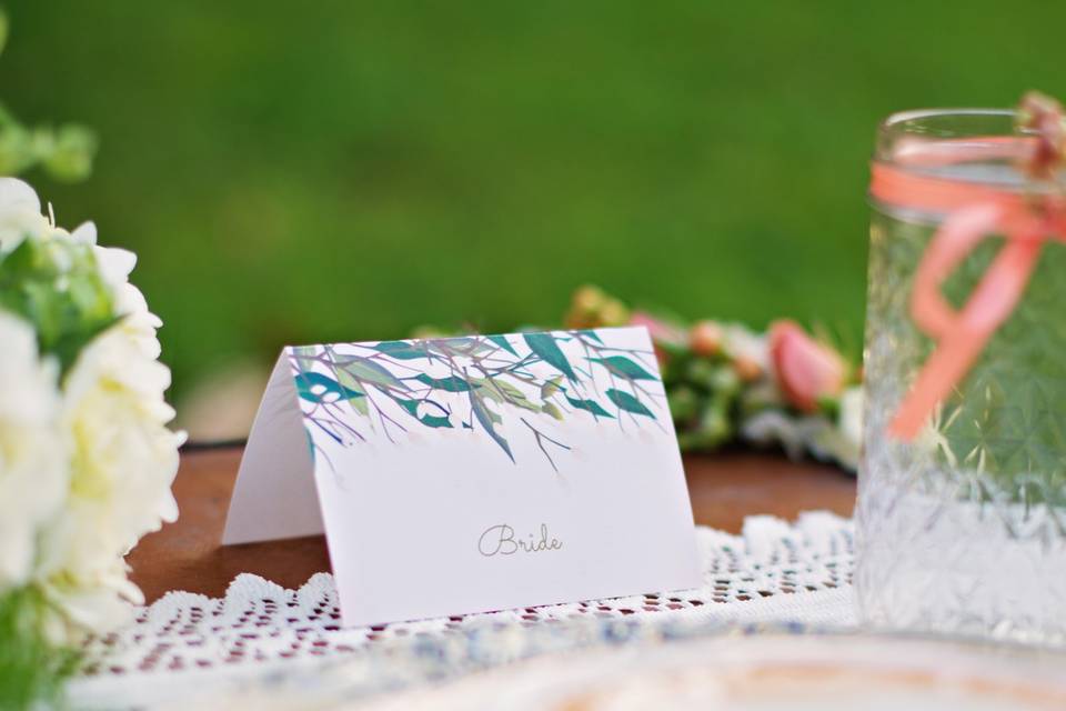 Blissfully Bohemian Styled Shoot, peach and green flowers and foliage