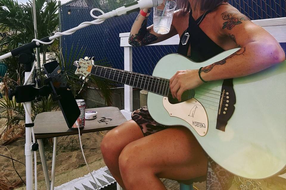 Meg Cannon Entertainment