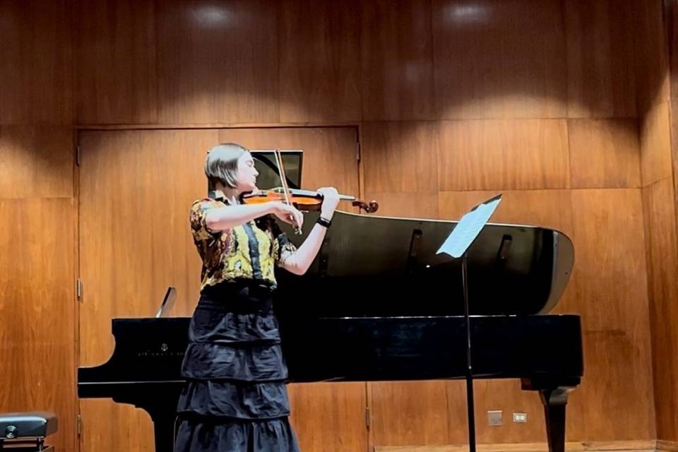 Ellie Lutterman Violin