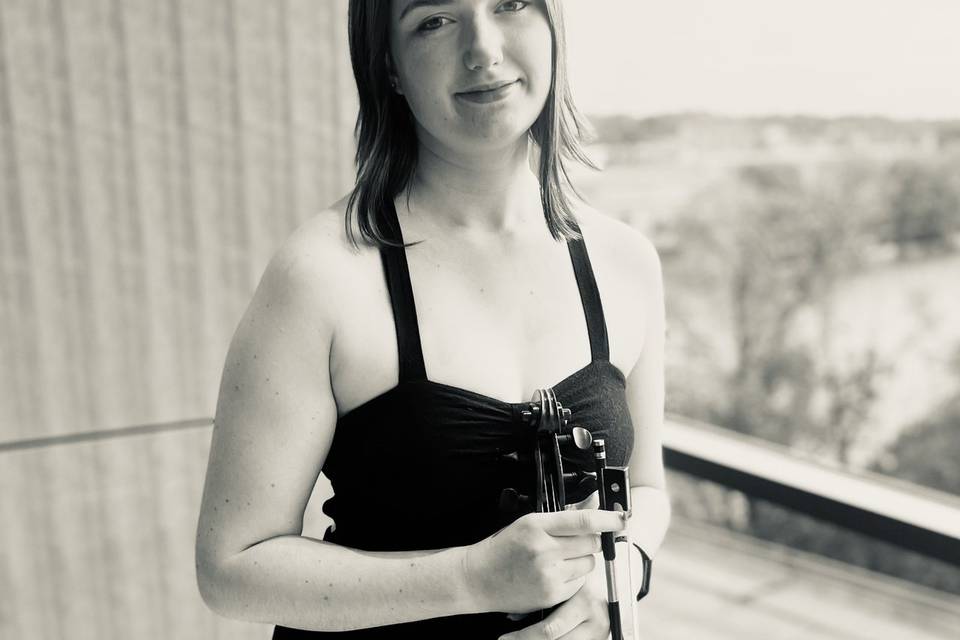 Ellie Lutterman Violin