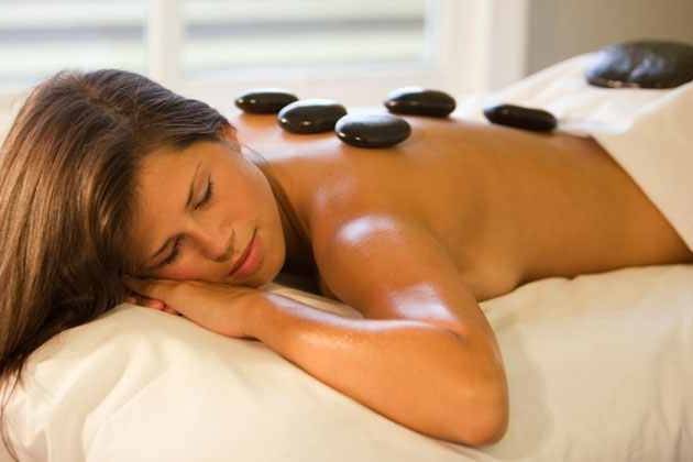 Body Kneads Day Spa