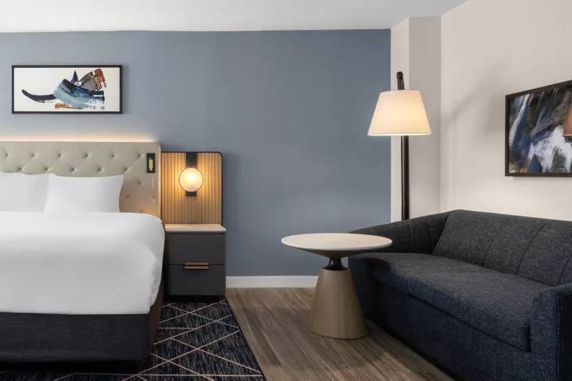Corner King Bedroom