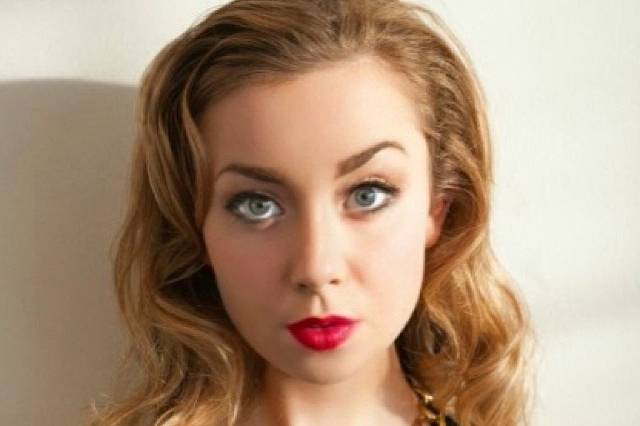 Makeup By Laura