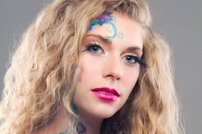 Makeup By Laura