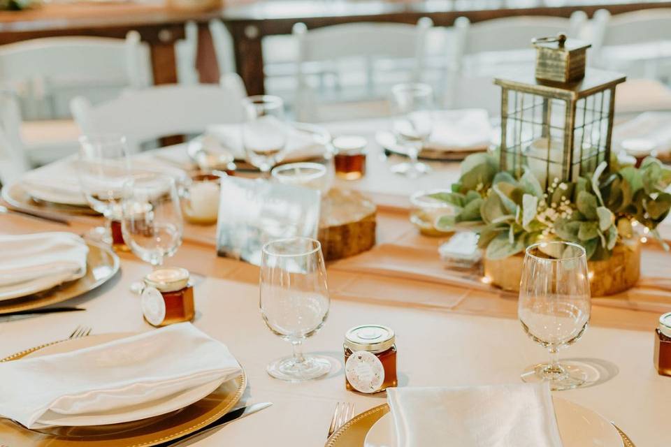 Tablesetting at Vezalay