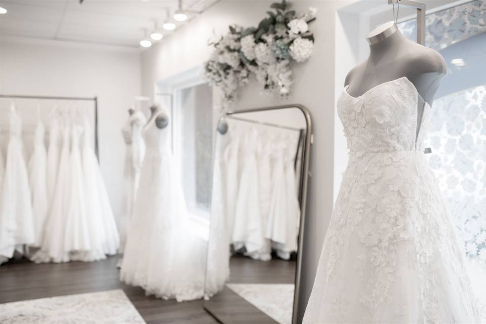 Your Dream Bridal  Wedding Dresses Boston - Best Bridal Shop