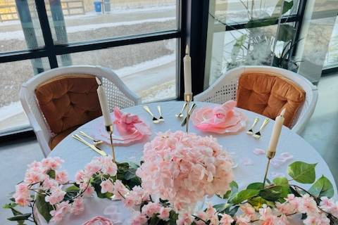 Sweetheart Table