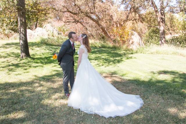 Gold Hill Gardens Wedding