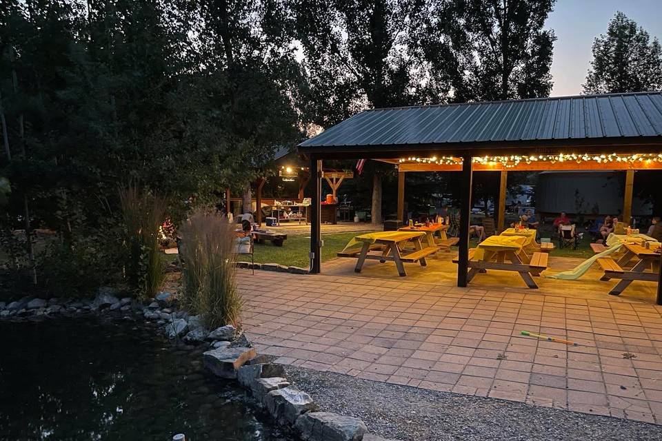 The Aspen Grove Inn at Heise Bridge