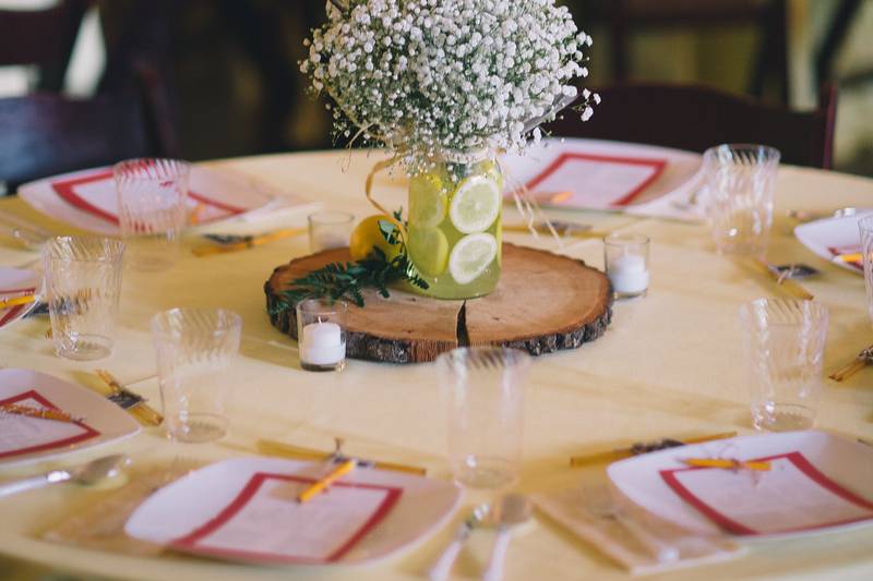 Table centerpiece