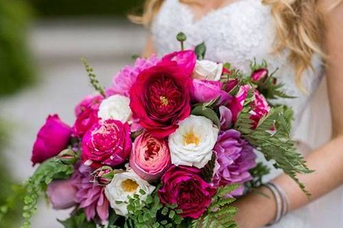 Bride holding her bouquet
