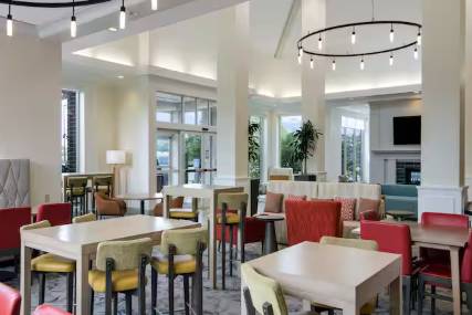 Restaurant / Lobby