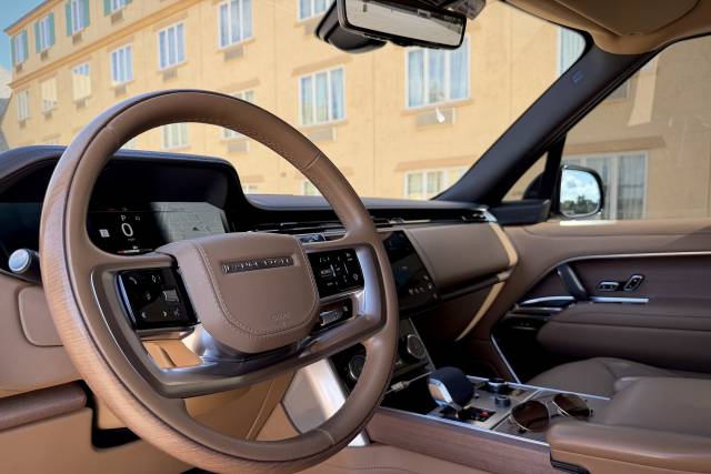 '23 Range Rover Interior