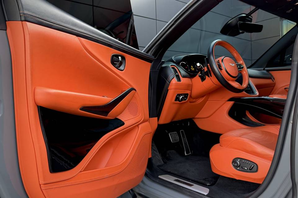 '22 Hermes DBX Interior
