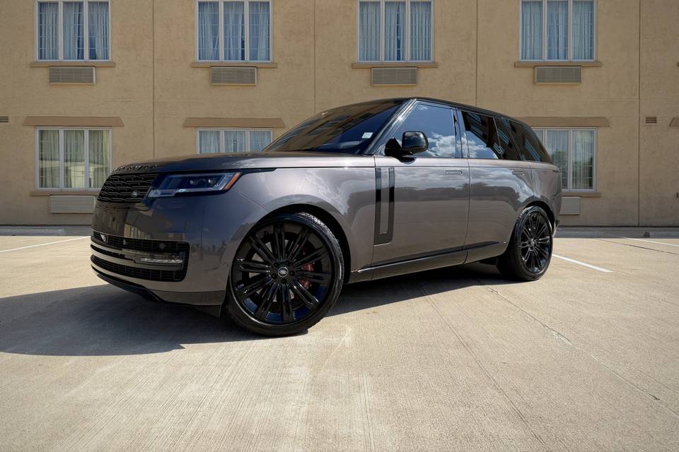 '23 Range Rover