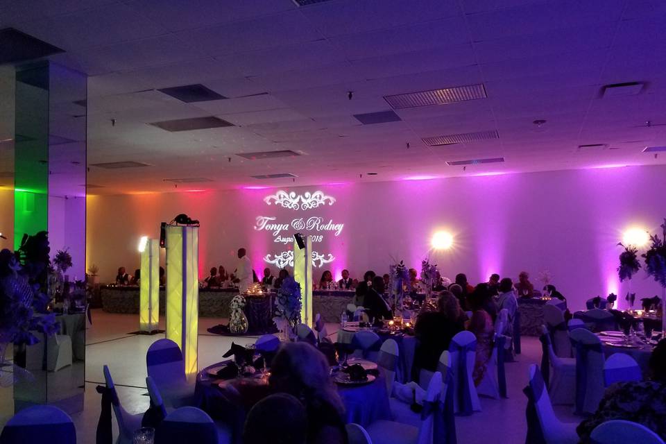 Spectacular Uplighting!