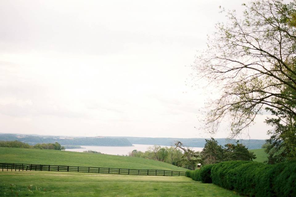 Rotunda Lauxmont Farms