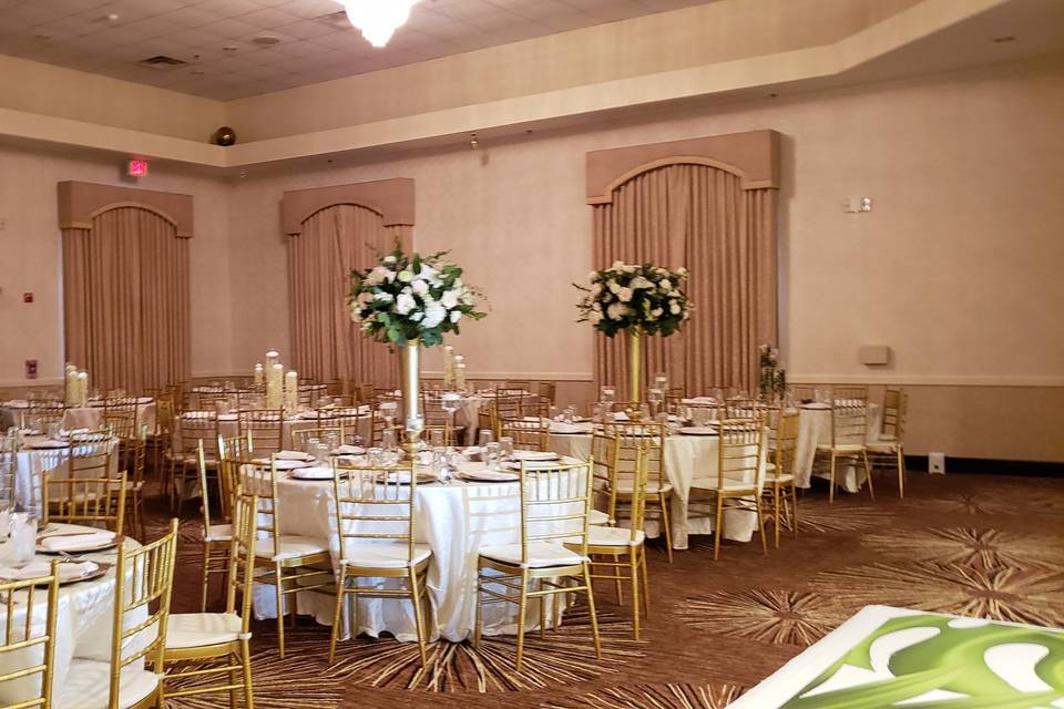 Reception design florals