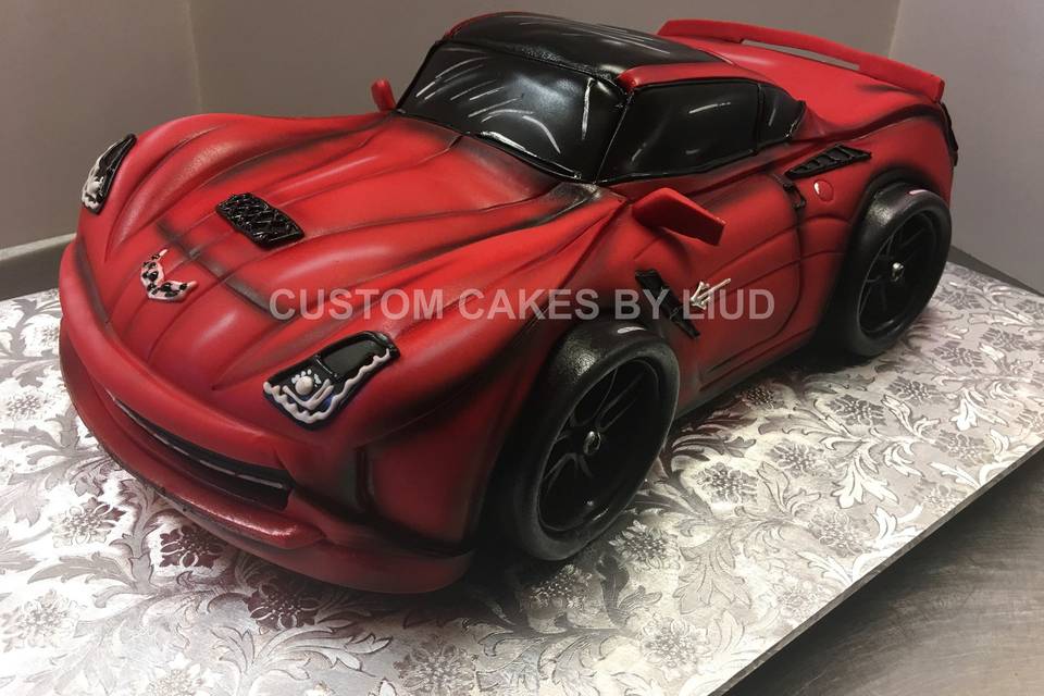 Custom Cakes by Liud