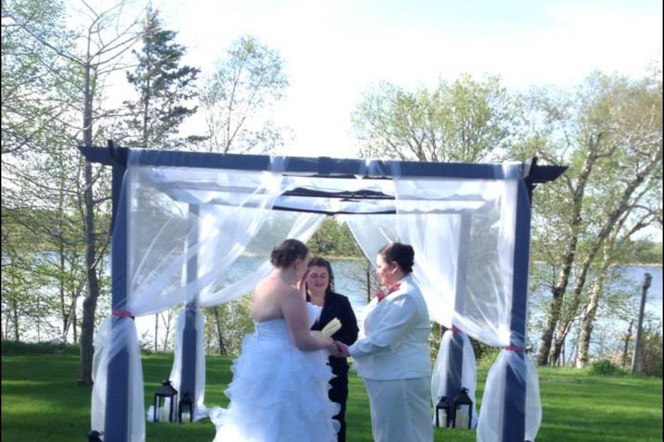 Jodi Denzer Wedding Officiant