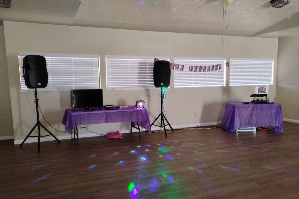 Lights included in basic pkg
