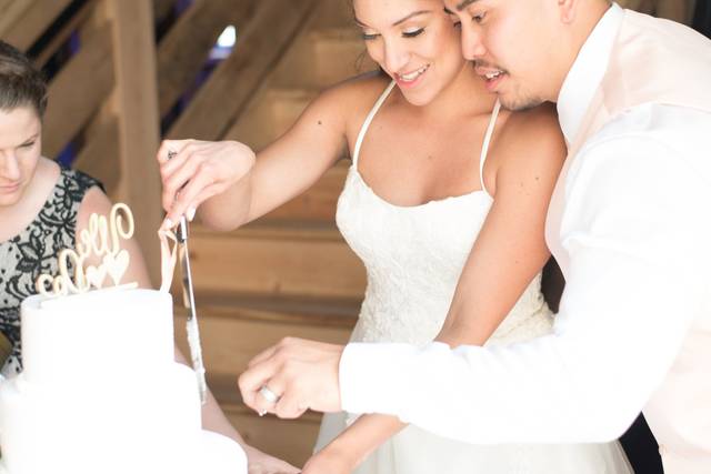 Cutting the cake with me