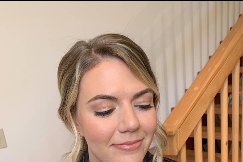 Bridesmaid makeup