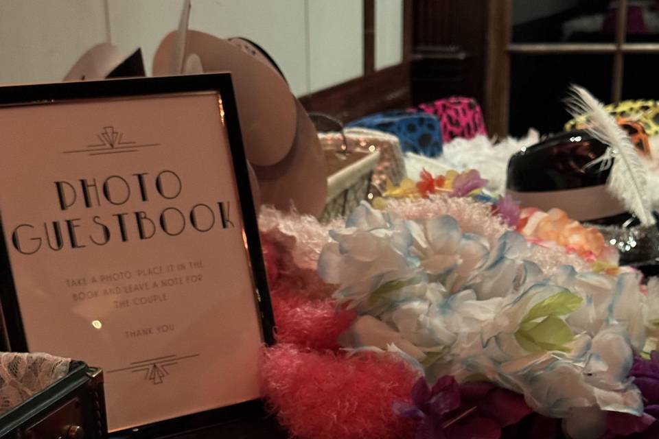 Props Table
