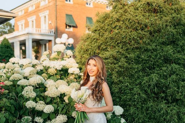 Bride & Hydrangeas