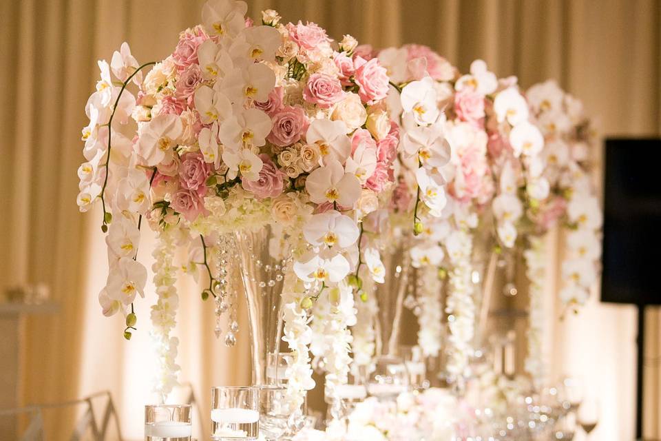 Centerpieces with orchids